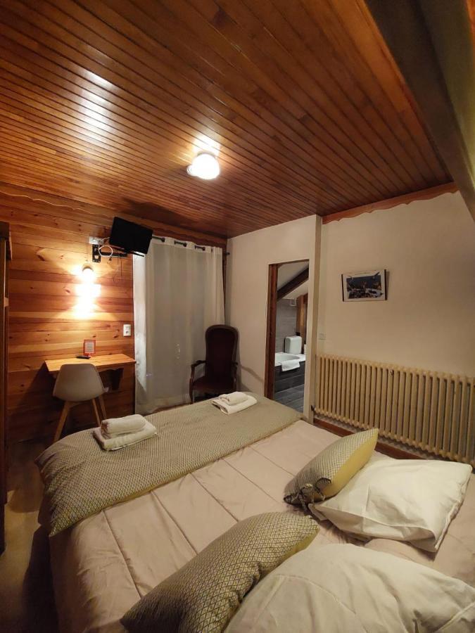 Hotel Aigliere ปี-แซ็ง-วาซ็อง ภายนอก รูปภาพ